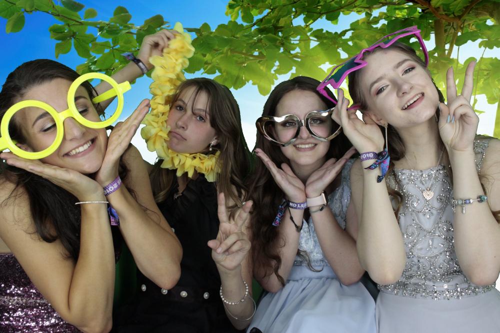 Silvermere Notre Dame  | View more photos from the event at gallery.myphotoboothexperience.co.uk/u/MyPhotoBoothExperienceLtd/Silvermere-Notre-Dame